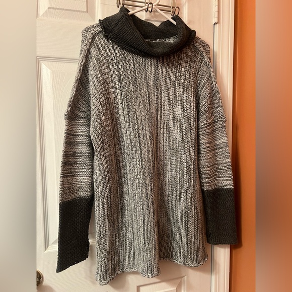 SHEIN Sweaters - Cozy Gray Marled Turtleneck Sweater